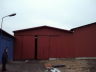 Niedrige Lagerhallen